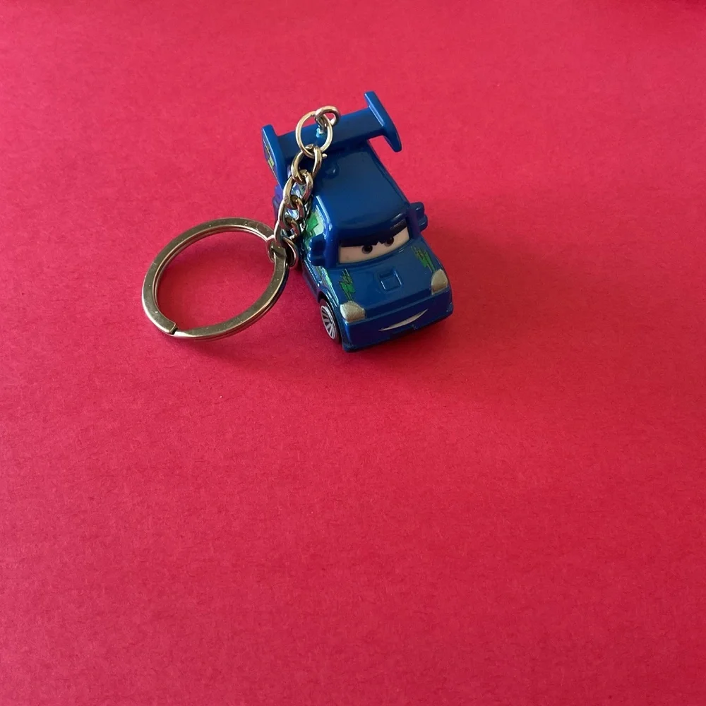 Car & Cartoon Keychains - Picture 3 of 10